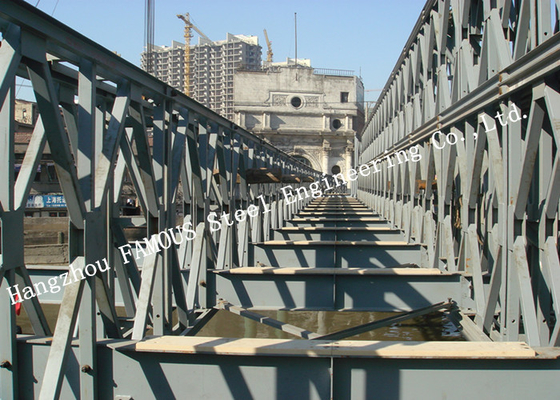 China O estilo moderno pré-fabricou o tratamento de superfície galvanizado modular de ponte de suspensão de Bailey fornecedor
